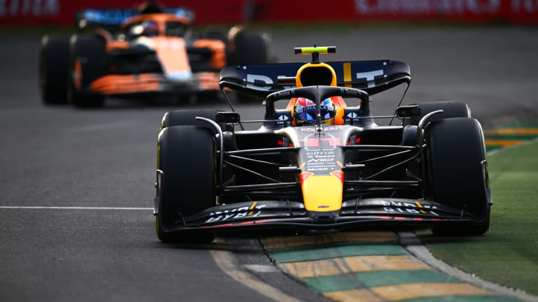 F1 News: Sergio Perez confident Ricciardo Red Bull deal "doesn't change anything"